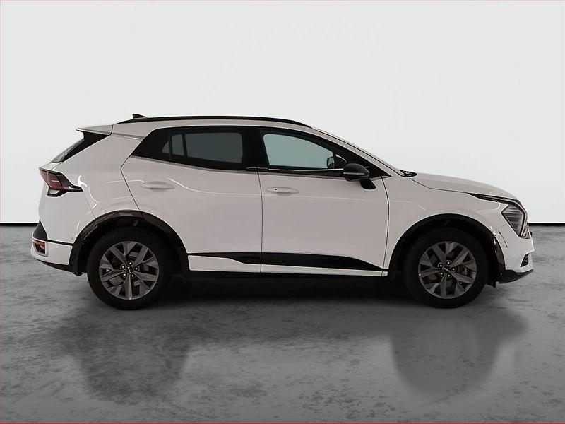 Kia Sportage (2022) GT Line 1.6 T-GDI MHEV - fotka 6 z 23