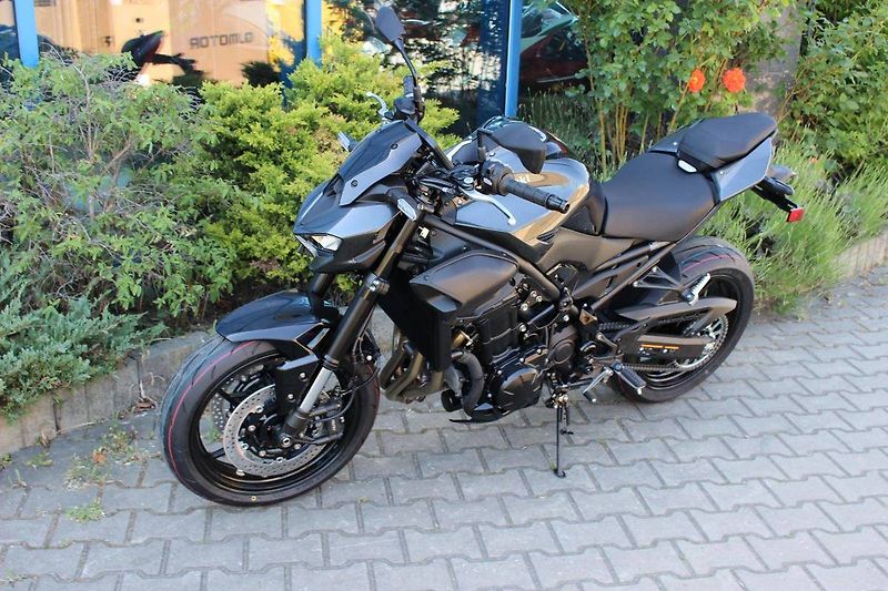 Kawasaki Z 900 (2026) 2026 SKLADEM - fotka 5 z 7