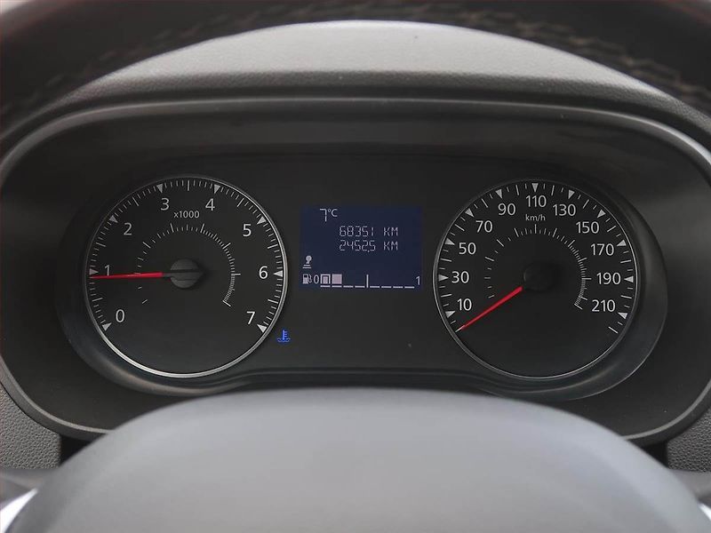 Dacia Duster (2020) 1.0 TCe, Tempomat - fotka 10 z 13