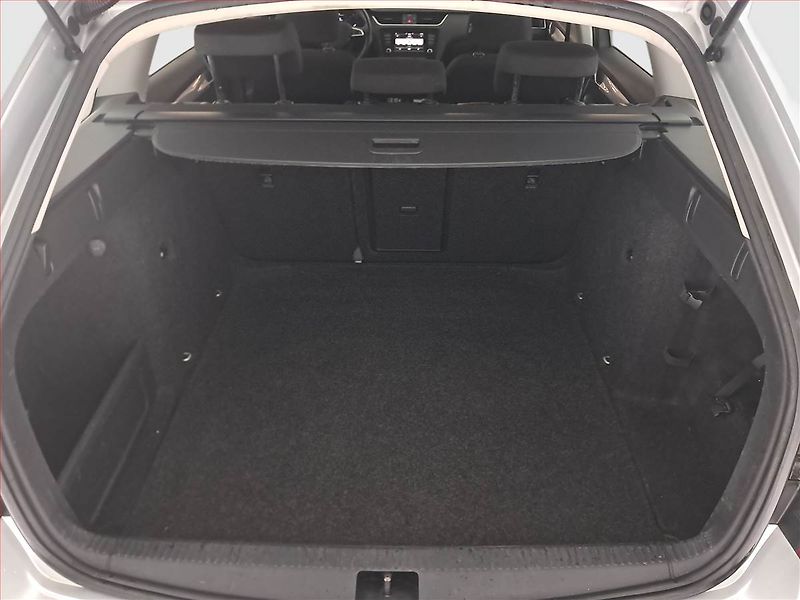 Škoda Octavia (2016) 1.6 TDI, Navi, Tempomat - fotka 14 z 16