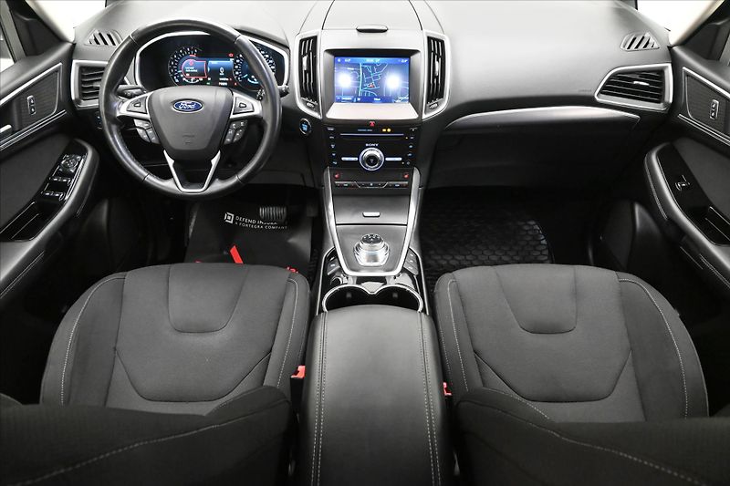 Ford S-MAX 2,0 TDCi 110kW AT8 Titanium Zá - fotka 15 z 31
