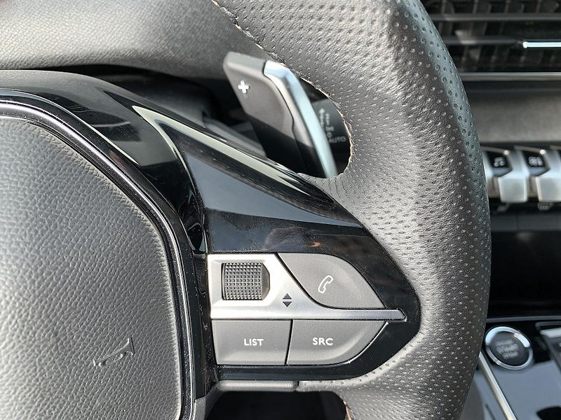 Peugeot 3008 GT 1.6 PHEV 165kW EAT8 - fotka 20 z 33