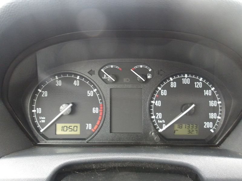 Škoda Fabia 1,2i 2xKOLA Nové v ČR!STK03/28 - fotka 20 z 30