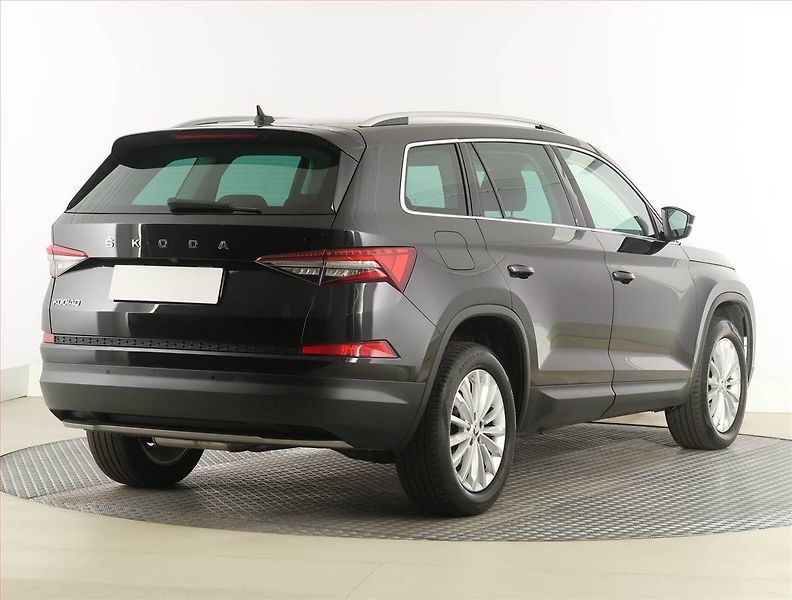 Škoda Kodiaq (2022) Style Plus 2.0 TDI - fotka 5 z 30