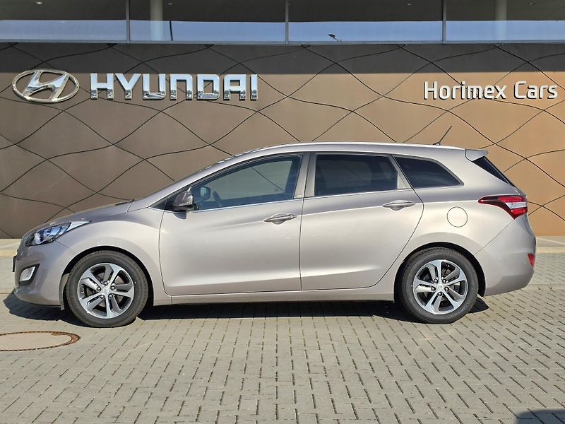 Hyundai i30 (2016) 1,6 GDI 99kW WG - fotka 2 z 17