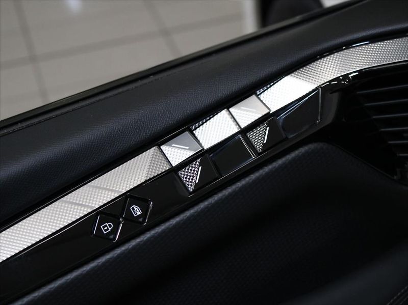 DS Automobiles DS4 1,6 PT 180k.Rivoli PANO.35tkm - fotka 19 z 26