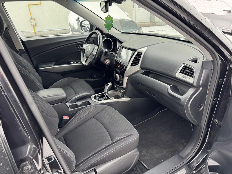 SsangYong Tivoli 1,6i 4x4 Automat - fotka 10 z 16