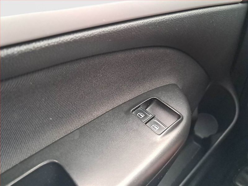 Škoda Octavia (2010) 1.9 TDI - fotka 15 z 15
