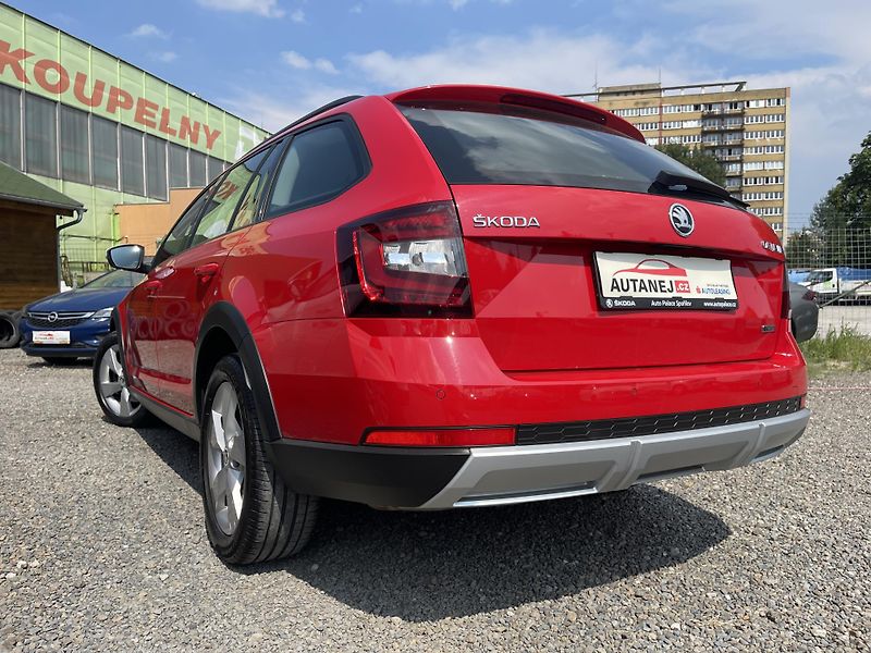 Škoda Octavia 2.0 TDi 135kW SCOUT DSG 4x4 ČR - fotka 16 z 55