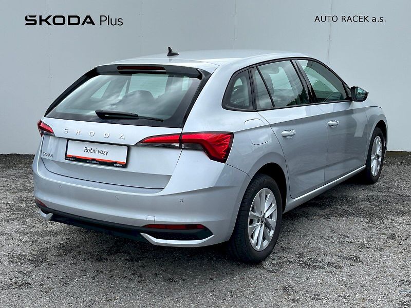 Škoda Scala (2025) 1.0 TSI 85kW Top Selection - fotka 2 z 26