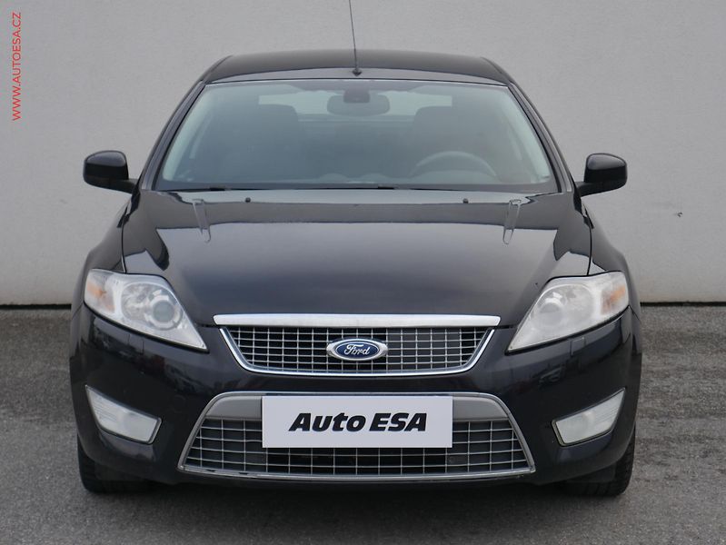 Ford Mondeo (2007) 2.0TDCi, ČR, AC, xenon, park - fotka 2 z 19