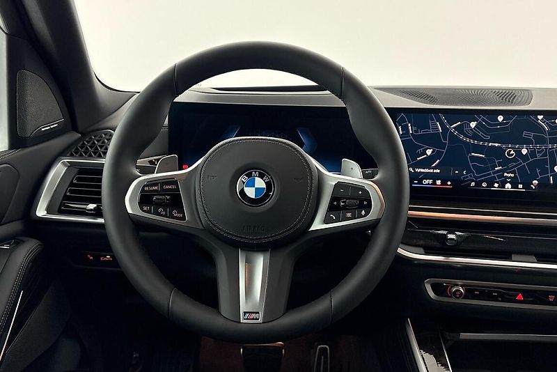 BMW X5 xDrive30d - fotka 8 z 18