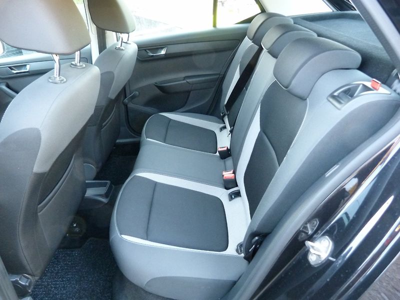 Škoda Fabia 1.0 TSI - fotka 11 z 24
