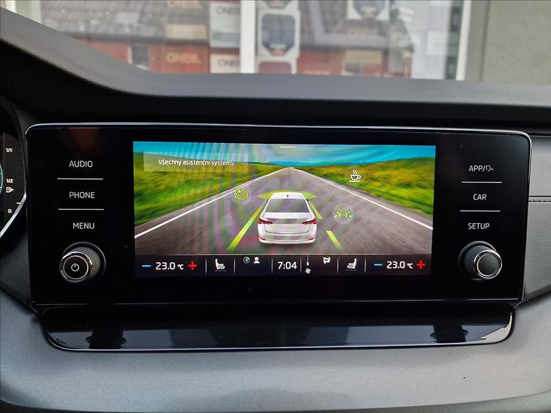 Škoda Octavia 2.0TDI Ambition,ČR,1.Majitel - fotka 26 z 50