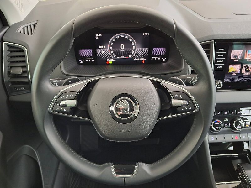 Škoda Karoq (2023) Ambition DSG 1,5TSi 110kW - fotka 15 z 32