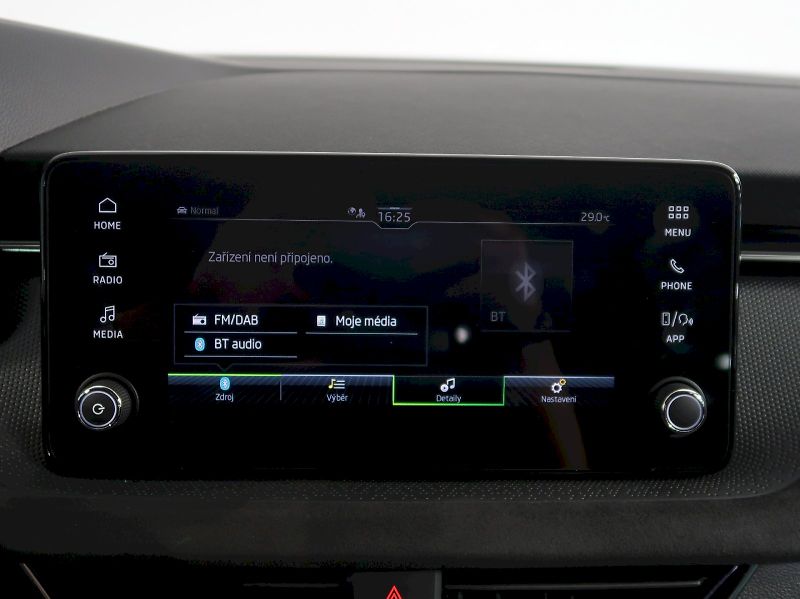 Škoda Kamiq (2025) TOP SELECTION 1.0TSI 85KW DSG - fotka 28 z 40