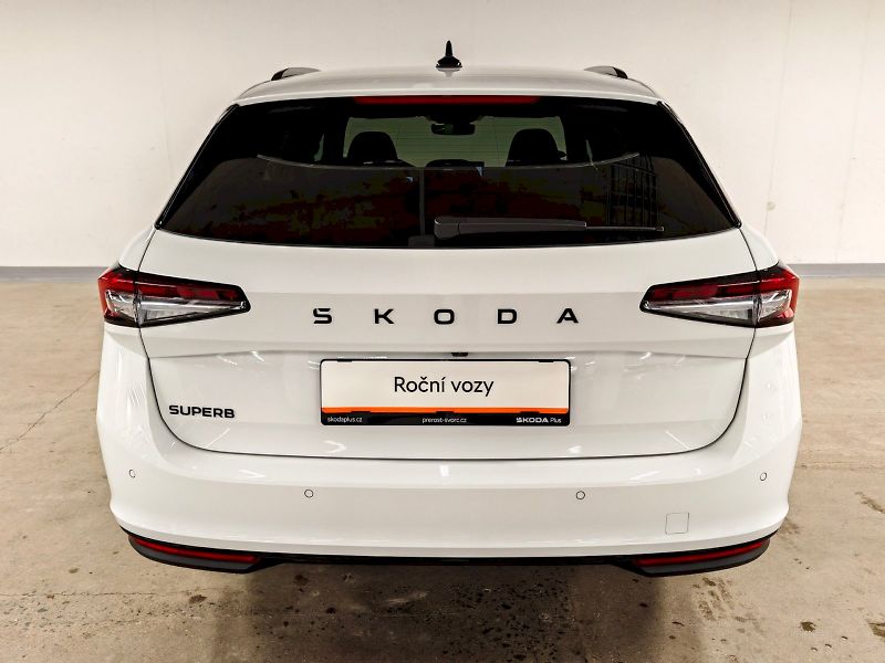 Škoda Superb (2025) Combi 1.5 TSI 110 kW DSG Sport - fotka 30 z 31