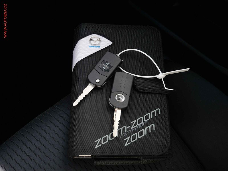 Mazda 6 (2010) 2.2 MZR-CD, AC, TZ, tempo - fotka 15 z 16