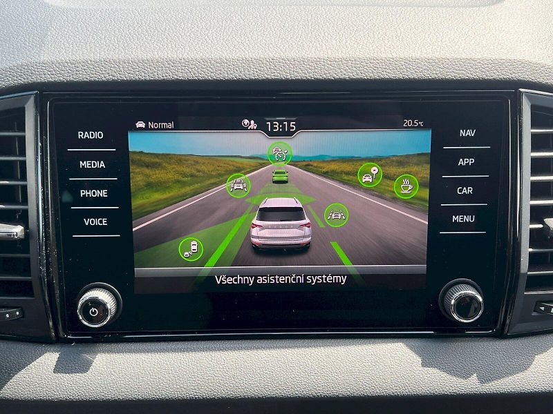 Škoda Karoq (2025) Sportline 1.5TSi 110kW 7°autom - fotka 29 z 31