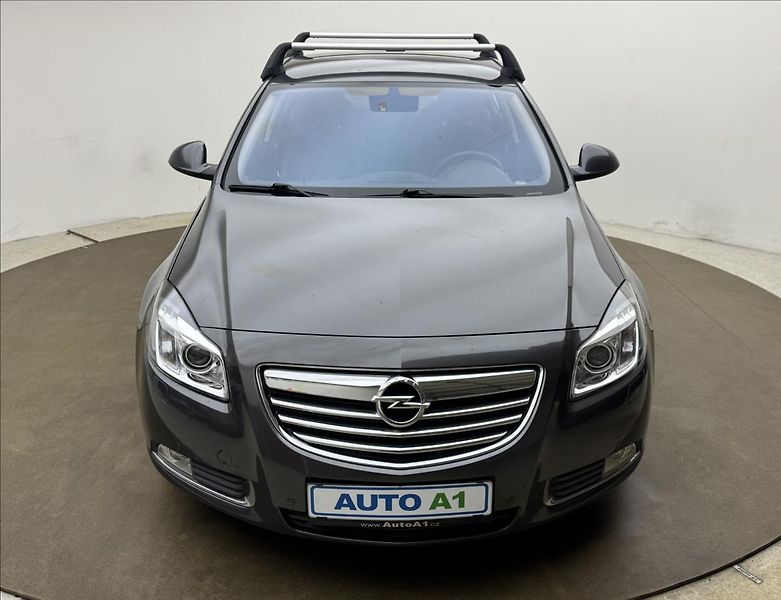 Opel Insignia 2,0 CDTi LED VÝHŘEV 2XKOLA ČR - fotka 2 z 33