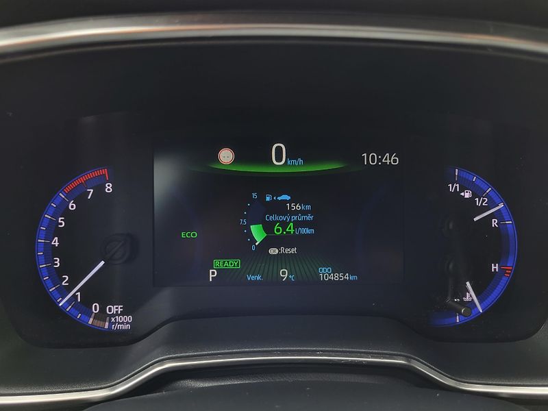 Toyota Corolla 2.0 Hybrid e-CVT 112kW Trek - fotka 11 z 46