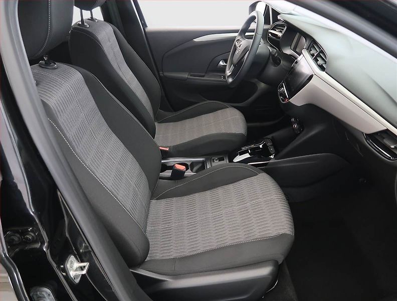 Opel Corsa (2022) Edition 50 kWh, SoH 98% - fotka 9 z 21