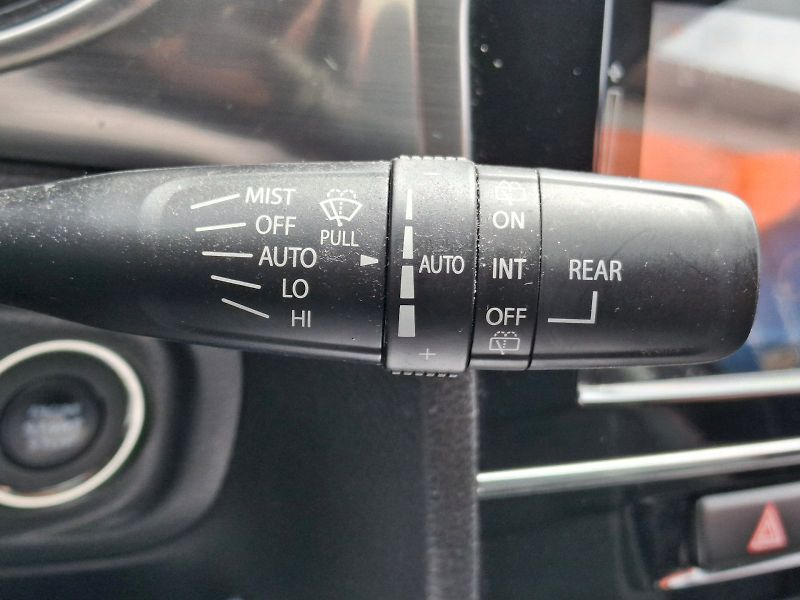 Suzuki Vitara (2017) Automat 4x4 1,4i 103kW - fotka 29 z 33