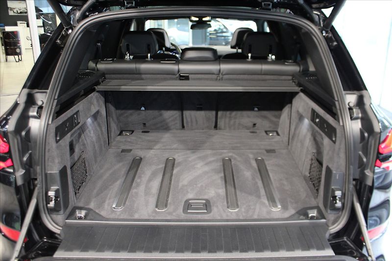 BMW X5 xDrive30d M Sport Pro DAProf/3 - fotka 38 z 43