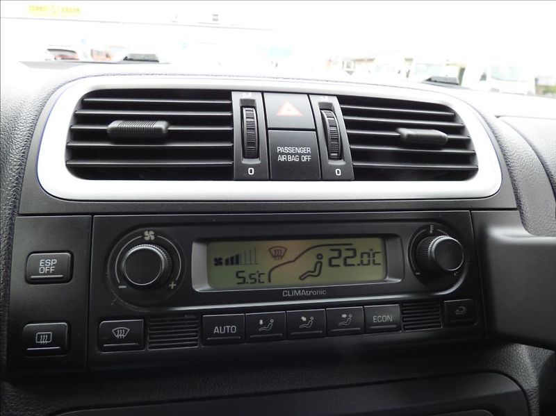 Škoda Roomster 1,9 TDI, Digi Klima, serviska - fotka 19 z 44