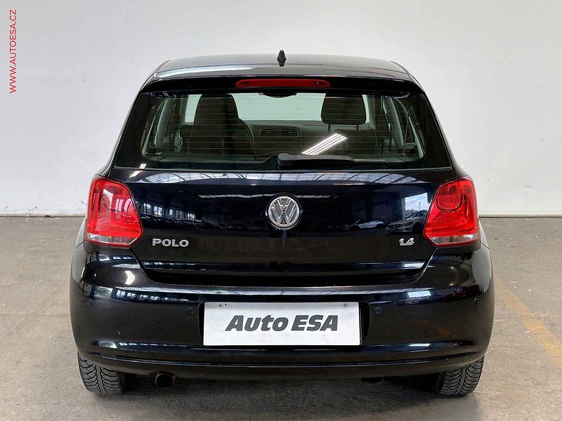 Volkswagen Polo (2010) 1.4 MPi, Comfortline - fotka 5 z 13