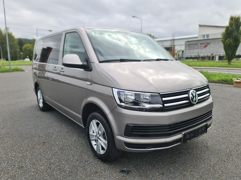 Volkswagen Transporter (2016) MULTIVAN 2.0TDi 110-KW OLOMOUC - fotka 6 z 103