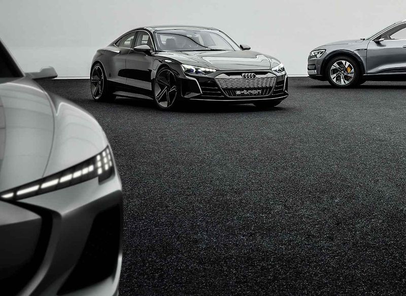 Audi e-tron a koncepty dalších elektromobilů