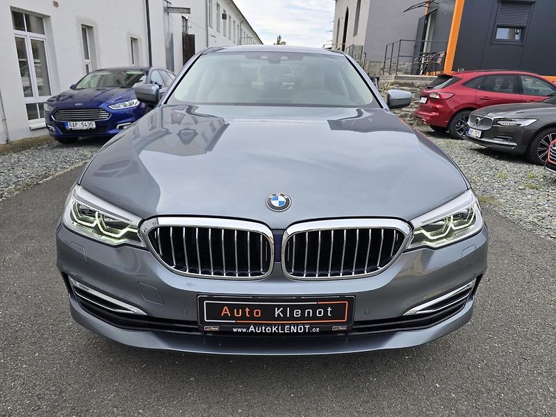 BMW Řada 5 185kW XDRIVE LUXURY - DPH - fotka 3 z 47