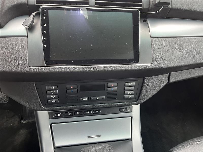 BMW X5 3,0 d 160KW 4x4 AUTOMAT SERVIS - fotka 15 z 42