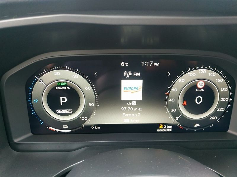 Nissan Qashqai E-POWER AT, 2WD, ZADÁNO - fotka 17 z 29