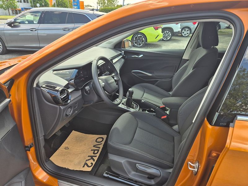 Škoda Fabia 1,0 TSI 85kW Top Selection, zá - fotka 9 z 27