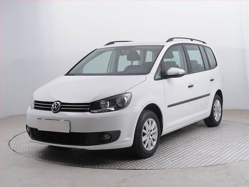 Volkswagen Touran (2015) 1.2 TSI, Serv.kniha, Tempomat - fotka 2 z 18