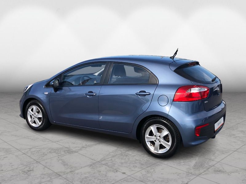 Kia Rio 1.25 CVVT 63 kW - fotka 7 z 25
