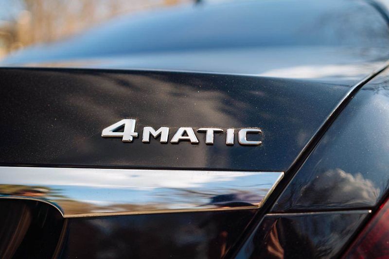 Mercedes-Benz Třídy S (2018) S 560 4MATIC L, S 560 4MATIC L - fotka 13 z 40
