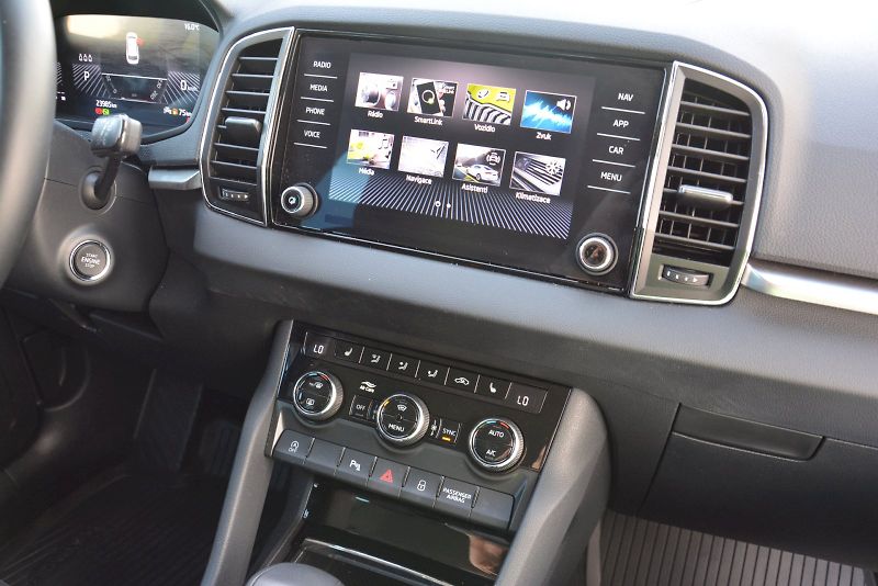 Škoda Karoq (2024) 1.5 TSI 110 kW Ambition PLUS D - fotka 20 z 26