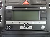 Volkswagen Golf Plus (2007) 1.9 TDi, TZ, výhř.sed. - náhled 13