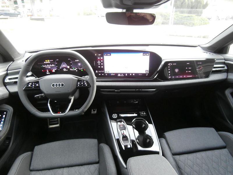 Audi A5 (2024) Limuzína TDI quattro 150kW - fotka 13 z 31