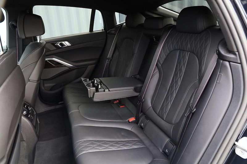 BMW X6 (2024) M SPORT 210kW TAŽNÝ DPH CZ - fotka 11 z 55