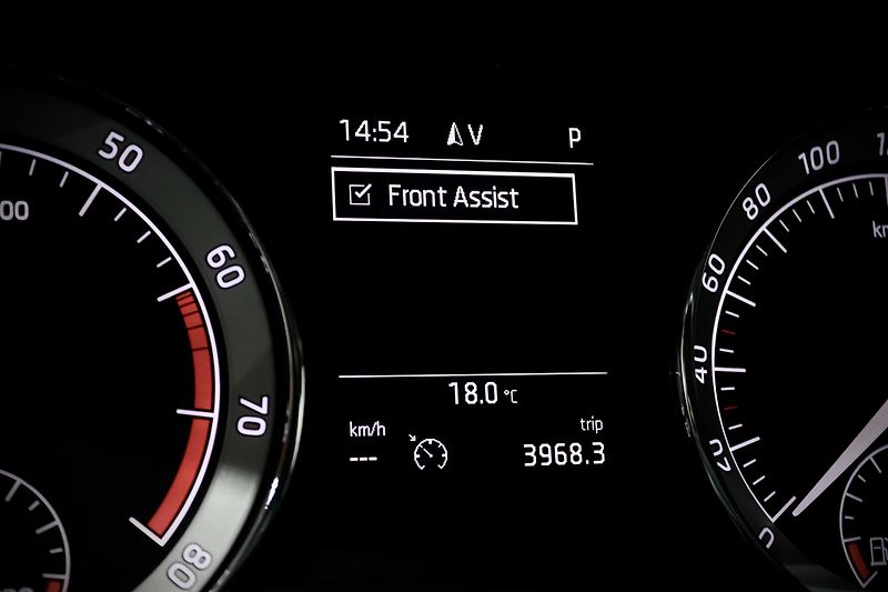Škoda Octavia 3 FL Combi 1.4 TSI 110 kW DSG - fotka 23 z 32