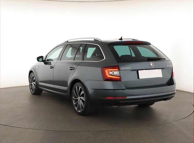 Škoda Octavia (2019) 1.5 TSI, Automat, Kůže, Navi - fotka 4 z 20