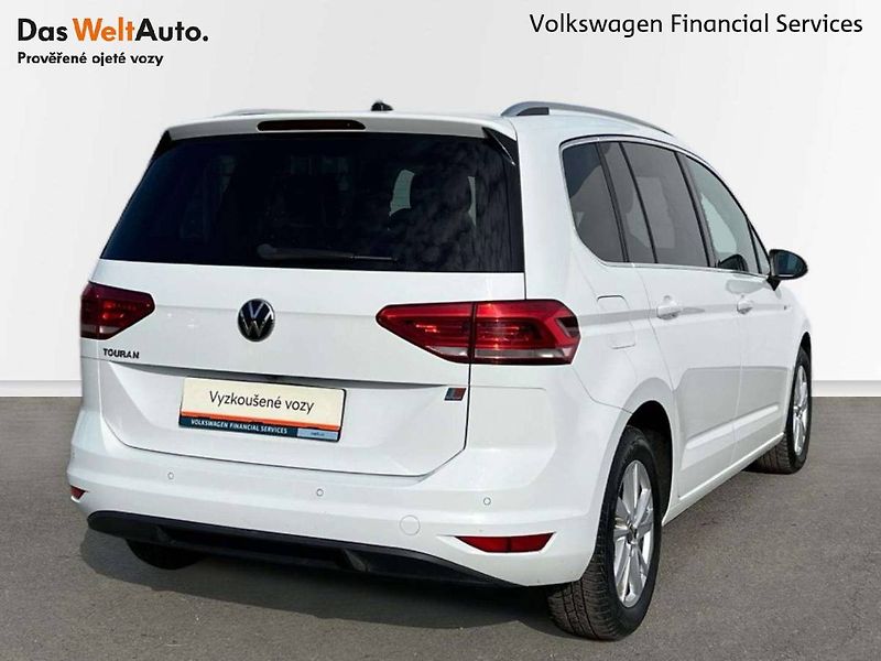 Volkswagen Touran (2021) 1.5 TSI DSG Comfortline - fotka 2 z 20
