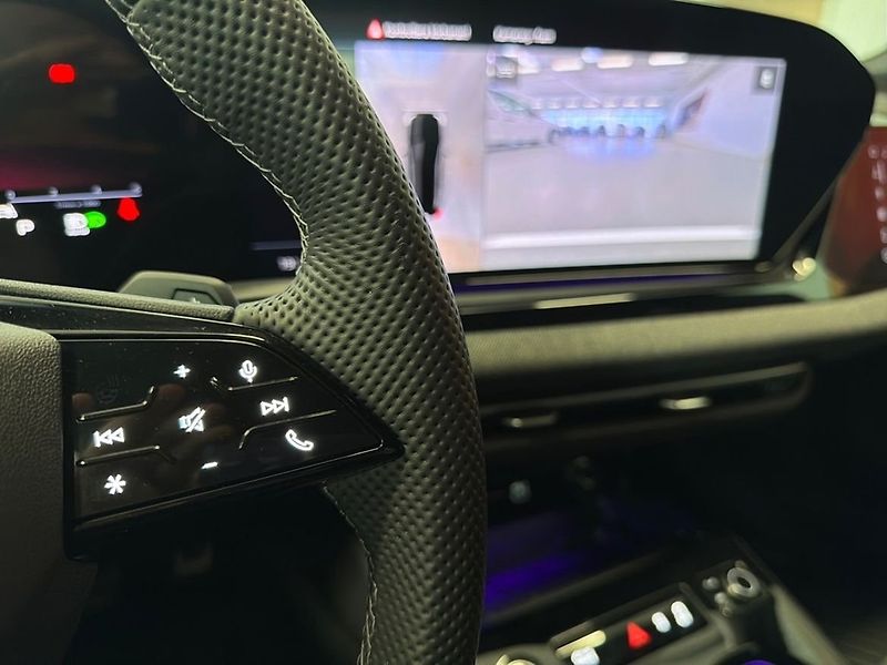Audi A5 TDI q S-Line 360 Matrix NezTop - fotka 20 z 23