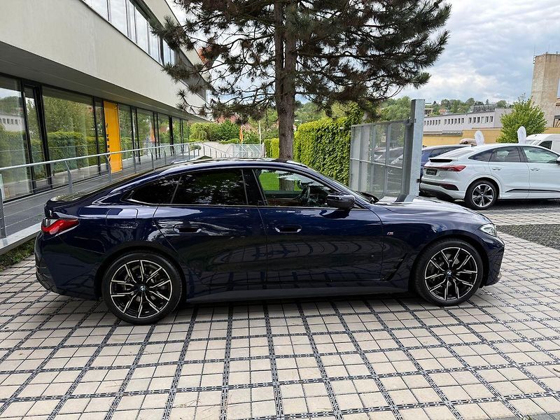 BMW Ostatní eDrive 40, Tažné, M-paket, - fotka 39 z 40