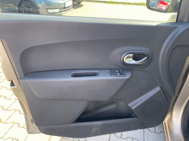 Dacia Dokker (2019) 1.3Tce 96kw, Stepway, NOVÁ STK - fotka 10 z 17