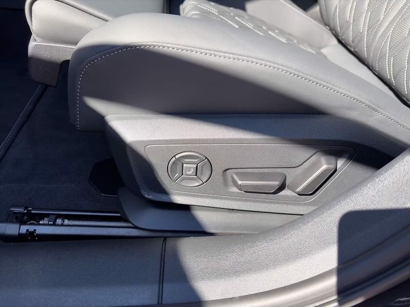 Audi A6 (2026) 3.0 TDI q S-Line Plná výbava - fotka 18 z 21
